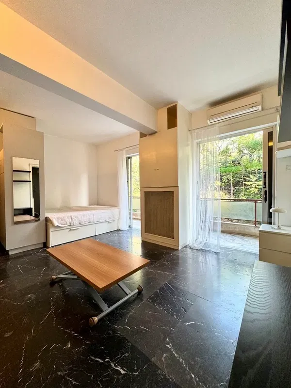 35 m² One-Bedroom Apartment for Sale in Kolonaki - Lycabettus, Athens Center — photo 5
