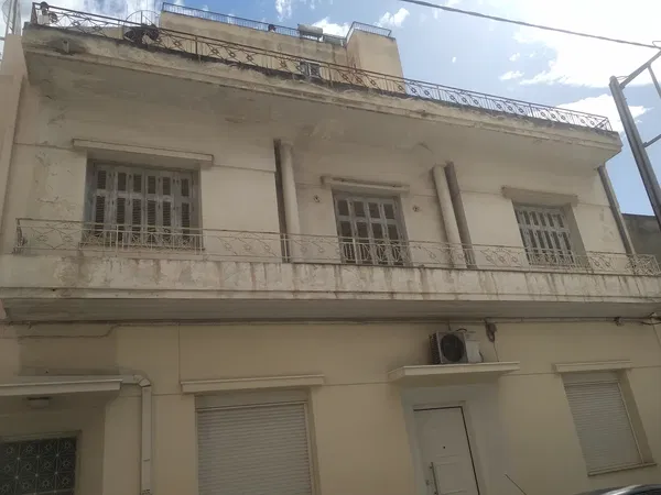 83 m² Apartment with Three Bedrooms for Sale in Piraeus