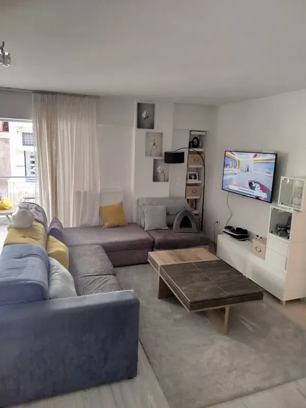 Two-Bedroom Renovated Apartment for Sale in Piraeus — photo 4