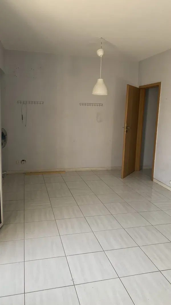 Renovated 95 m² Apartment with Two Bedrooms for Sale in Kallithea, Athens Southern suburbs — photo 3