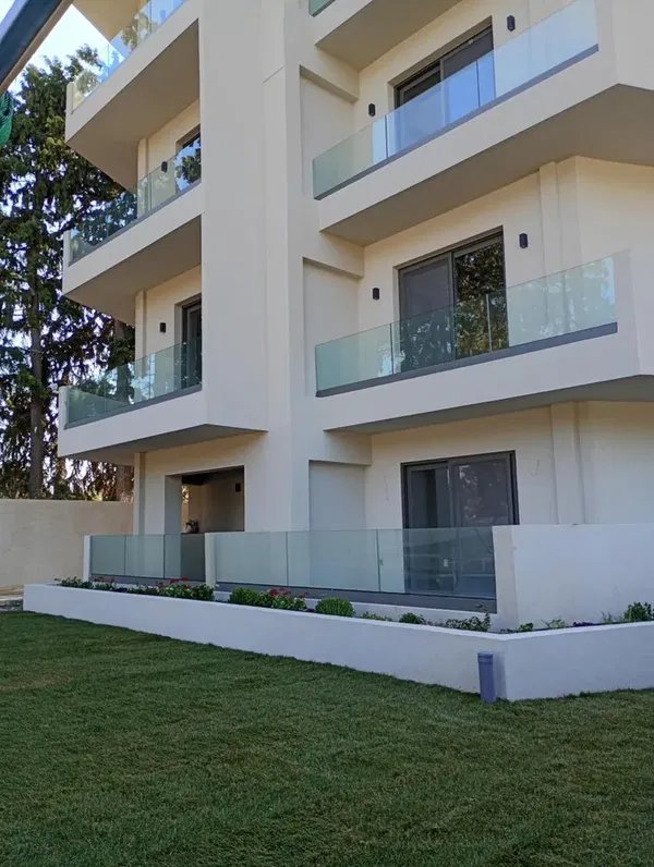 55 m² One-Bedroom Apartment for Sale in Loutraki - Perachora, Loutraki — photo 2