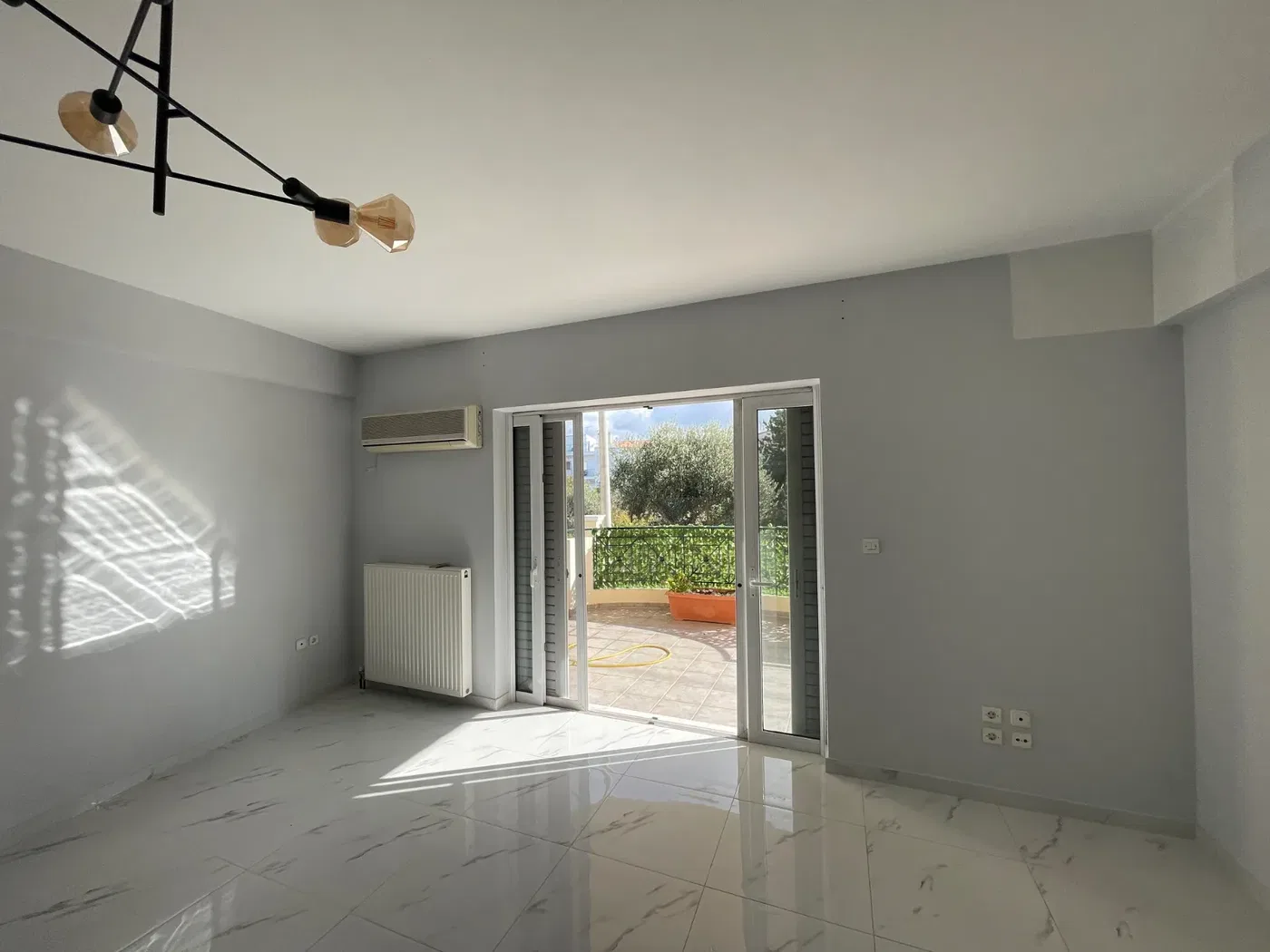 113 m² Renovated Three-Bedroom Apartment for Sale in Agia Paraskevi Athens, Athens Northern suburbs