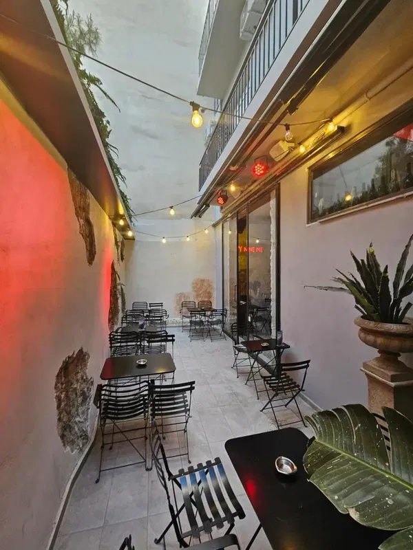 Renovated Business for Sale in Psyrri, Athens Center — photo 2
