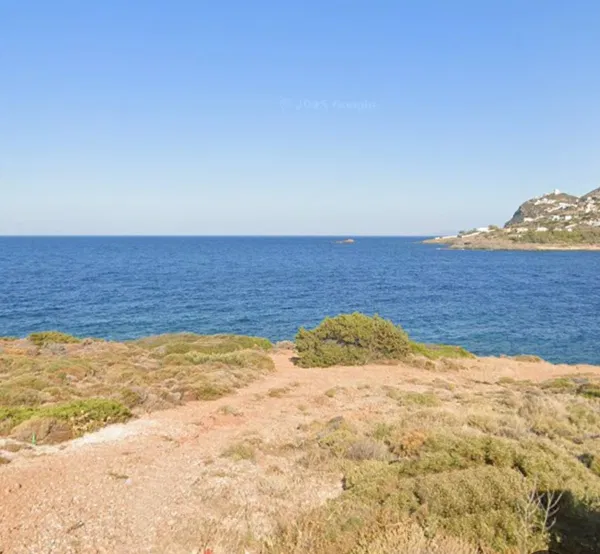 Sea-View 18,000 m² Plot for Sale in Keratea, Attica — photo 3