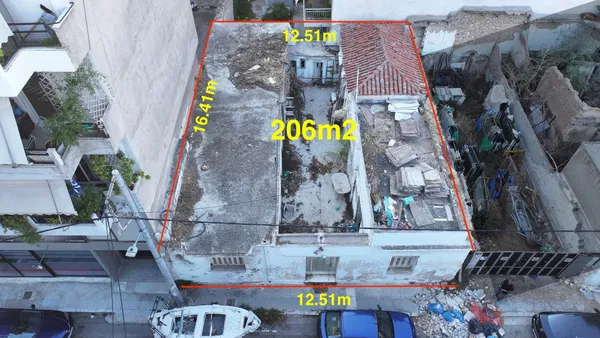 206 m² Plot for Sale in Piraeus — photo 2
