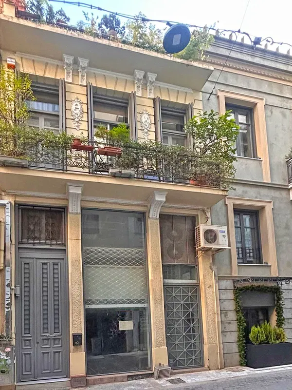 350 m² Commercial Space for Rent in Athens Historical Center, Athens Center — photo 2