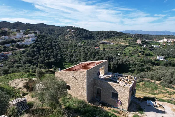 Sea-View Five-Bedroom Villa for Sale in Stalos, Chania — photo 3