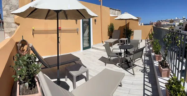 165 m² Renovated Hotel for Sale in Old Town, Chania — photo 2
