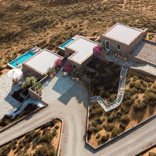 Contemporary Six-Bedroom Villa for Sale in Kythnos, Cyclades — photo 5