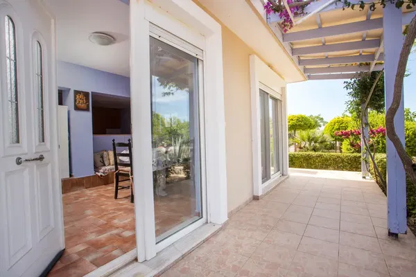 Sea View 220 m² Villa with Four Bedrooms for Sale in Lardos Rhodes, Rhodes — photo 5