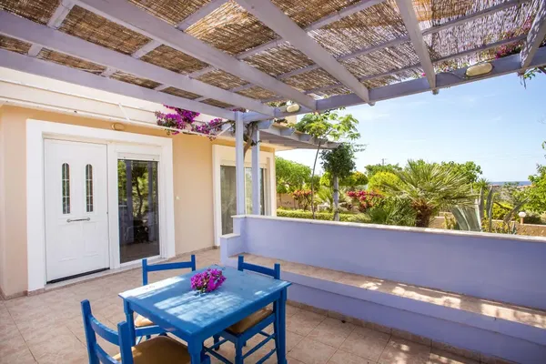 Sea View 220 m² Villa with Four Bedrooms for Sale in Lardos Rhodes, Rhodes — photo 4