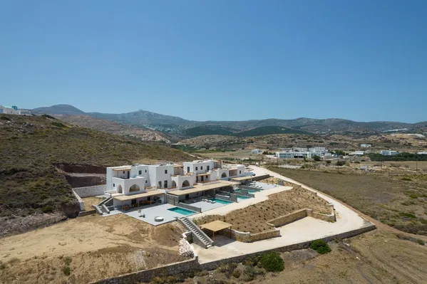 Four-Bedroom Sea-View Villa for Sale in Paros, Cyclades — photo 2