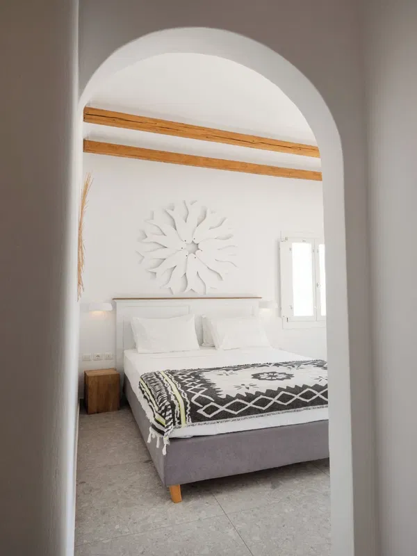 145 m² Hotel for Sale in Paros, Cyclades — photo 5