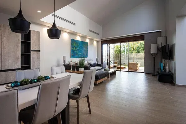 Four-Bedroom Villa for Sale in Trilofos Thessaloniki, Thessaloniki - Rest of Prefecture — photo 3
