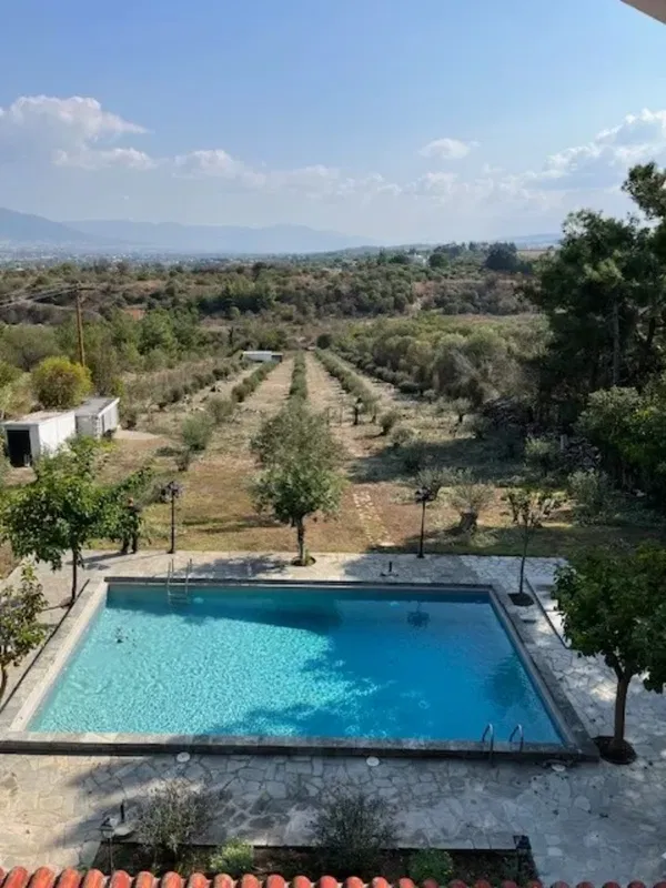 450 m² Villa with Five Bedrooms for Sale in Peraia Thessaloniki, Thessaloniki — photo 4