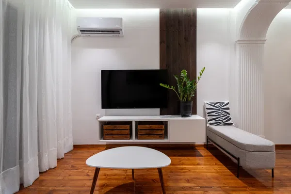 55 m² Renovated Two-Bedroom Apartment for Sale in Center Thessaloniki, Thessaloniki Center — photo 4