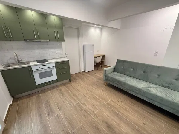 Renovated Two-Bedroom Apartment for Sale in Center of Thessaloniki, Thessaloniki — photo 2