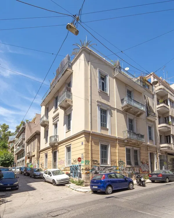 Building for Sale in Exarchia - Neapoli, Athens Center with Lift — photo 2