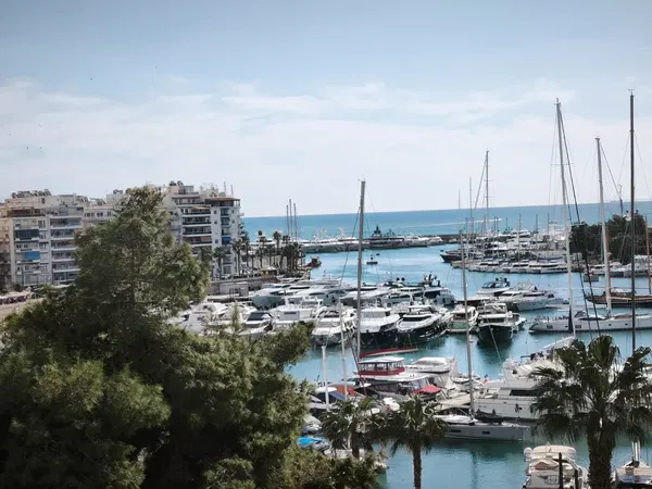 Sea-View Four-Bedroom Apartment for Sale in Piraeus — photo 3