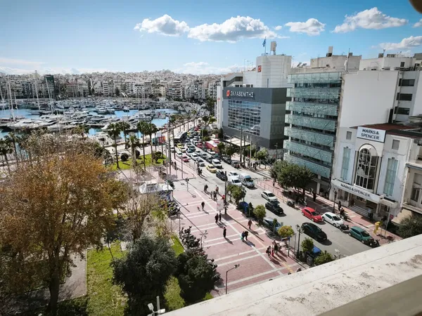 Sea-View Four-Bedroom Apartment for Sale in Piraeus — photo 2