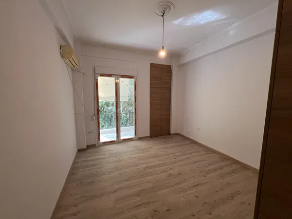 93 m² Two-Bedroom Renovated Apartment for Sale in Kypseli, Athens Center — photo 5