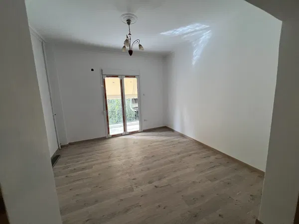 93 m² Two-Bedroom Renovated Apartment for Sale in Kypseli, Athens Center — photo 4