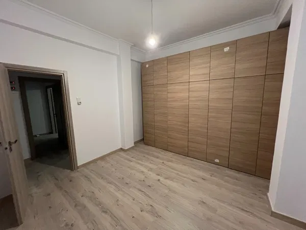 93 m² Two-Bedroom Renovated Apartment for Sale in Kypseli, Athens Center — photo 2