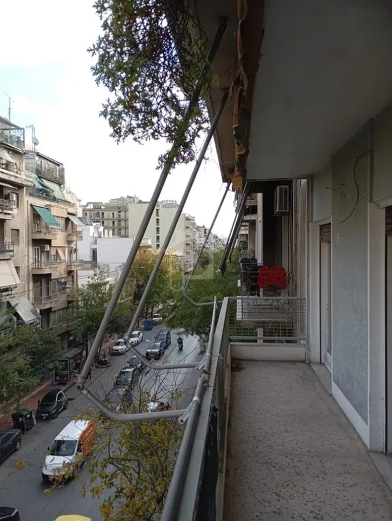 130 m² Four-Bedroom Apartment for Sale in Center Athens, Athens Center