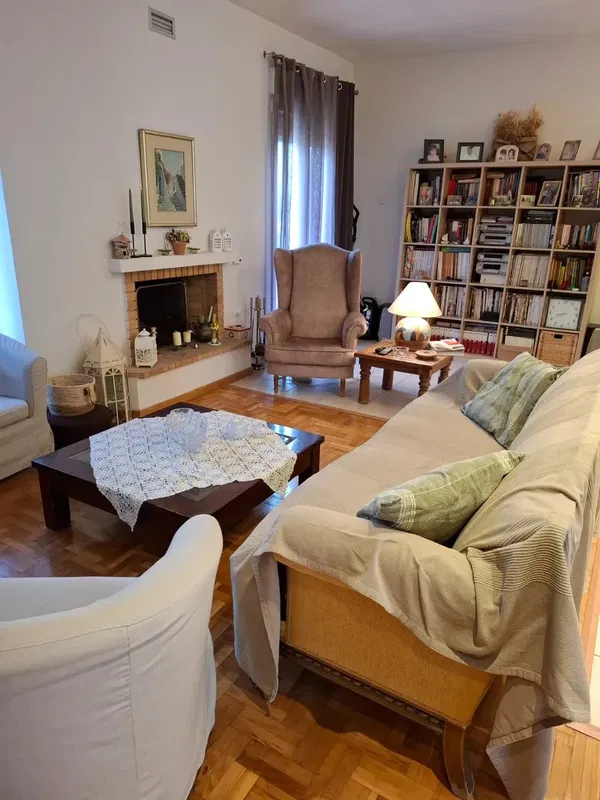 107 m² Three-Bedroom Apartment for Sale in Piraeus
