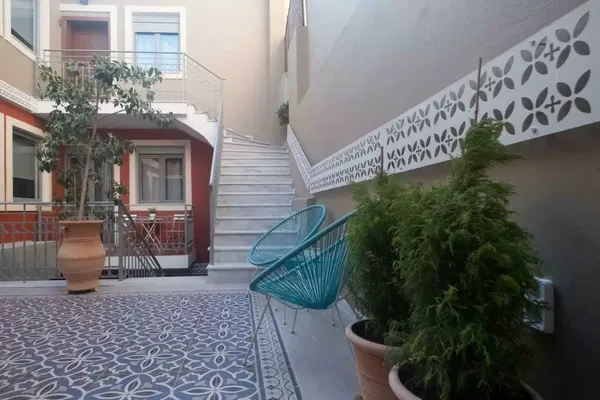 Hotel for Sale in Athens Historical Center, Athens Center with Autonomous heating — photo 5