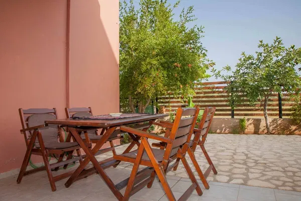 Sea View 180 m² Villa with Five Bedrooms for Sale in Korakies, Akrotiri — photo 5