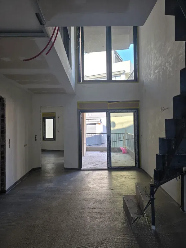 Three-Bedroom Contemporary Apartment for Sale in Gazi - Metaxourgio - Votanikos, Athens Center — photo 3