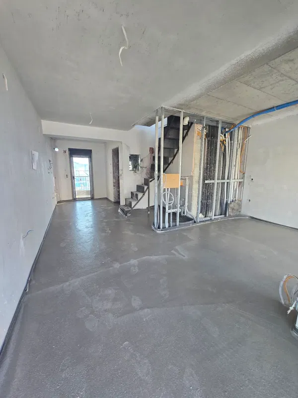 Three-Bedroom Contemporary Apartment for Sale in Gazi - Metaxourgio - Votanikos, Athens Center — photo 5