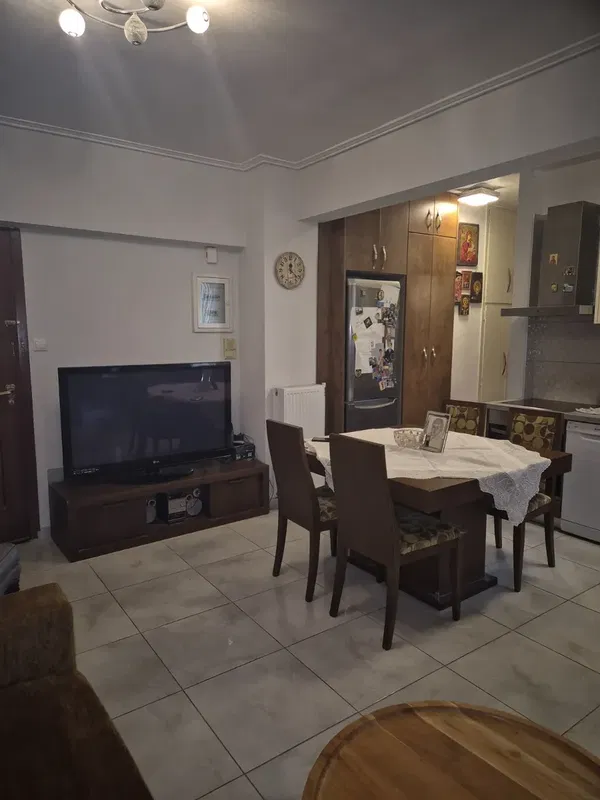 60 m² Renovated Two-Bedroom Apartment for Sale in Kallithea, Athens Southern suburbs — photo 5