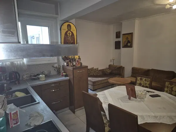 60 m² Renovated Two-Bedroom Apartment for Sale in Kallithea, Athens Southern suburbs — photo 3