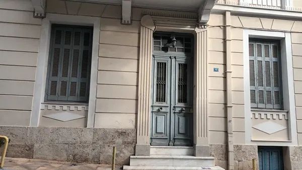 Sea View Three-Bedroom Villa for Sale in Piraeus — photo 2