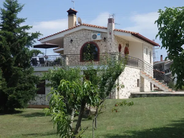Sea View 120 m² Villa with Two Bedrooms for Sale in Kassandra, Halkidiki — photo 2