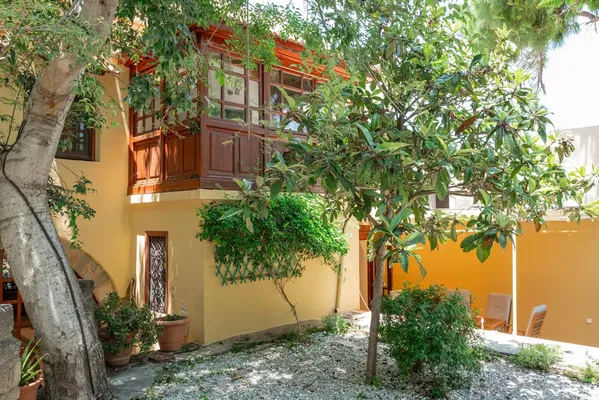 Renovated Five-Bedroom Villa for Sale in Rhodes, Dodecanese Islands — photo 4
