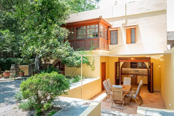 Renovated Five-Bedroom Villa for Sale in Rhodes, Dodecanese Islands — photo 2