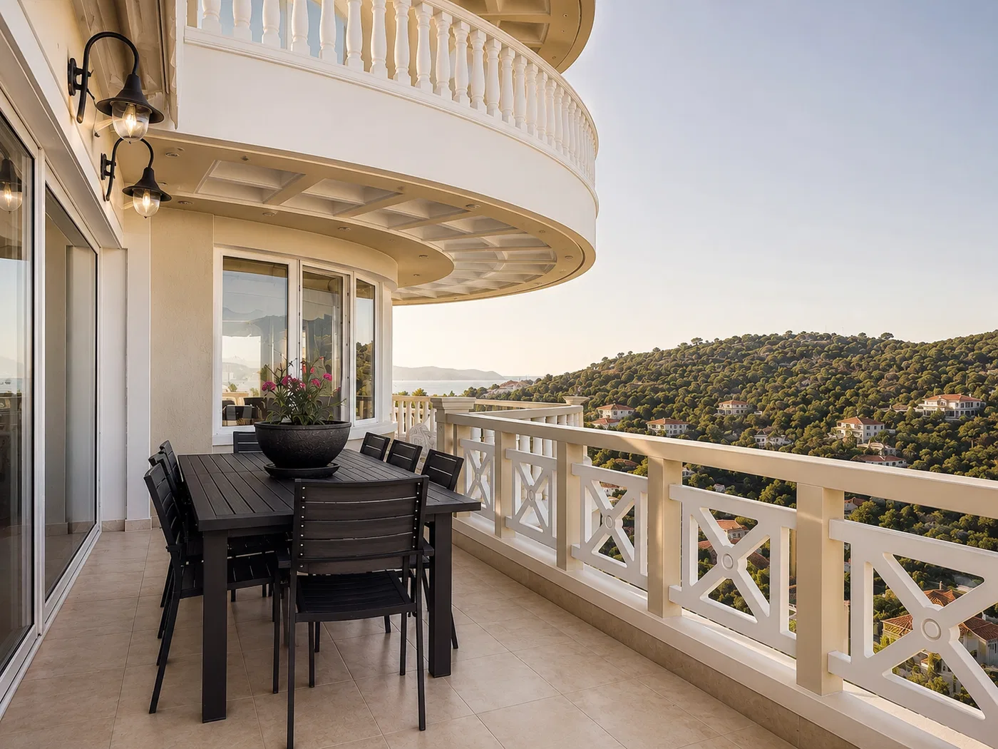 949 m² Villa with Three Bedrooms for Sale in Saronida, Attica