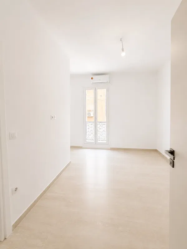 285 m² Building for Sale in Center Athens, Athens Center — photo 4
