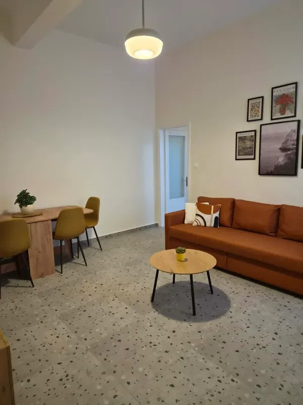 65 m² Two-Bedroom Apartment for Sale in Kypseli, Athens Center — photo 3