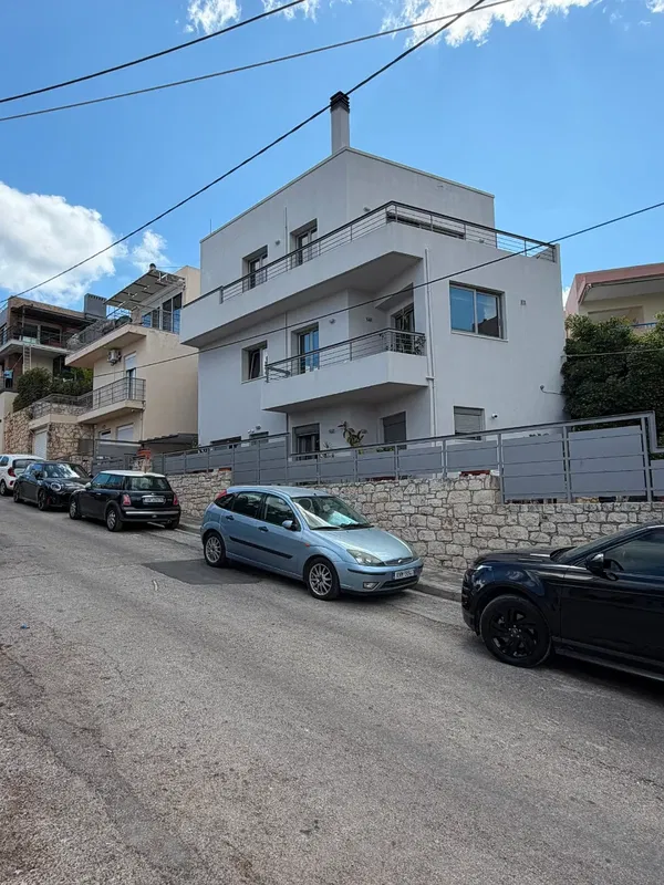 Sea View 192 m² Villa with Three Bedrooms for Sale in Chania — photo 3
