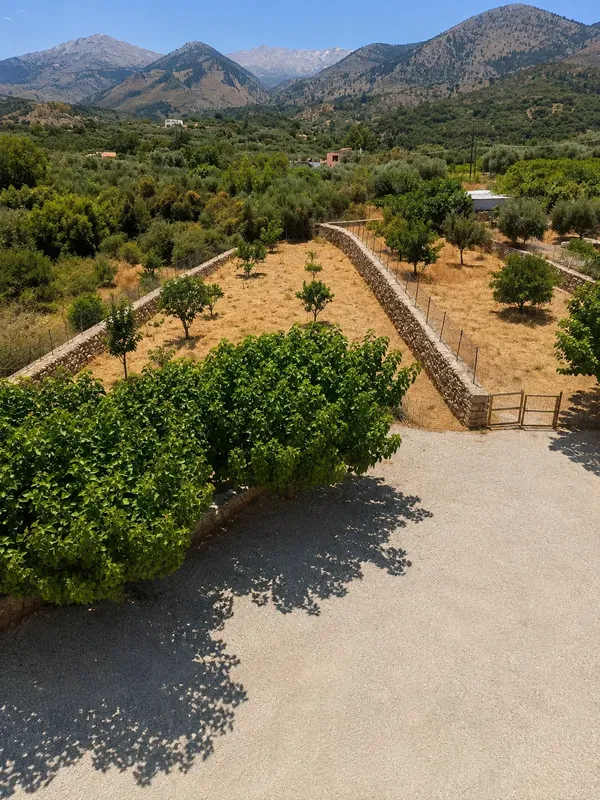 Three-Bedroom Sea View Villa for Sale in Melidoni, Apokoronas — photo 4