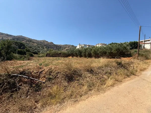 1,445 m² Plot for Sale in Varypetro, Chania — photo 4