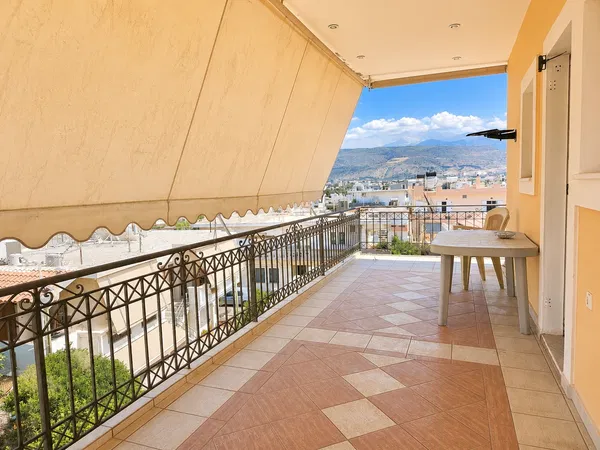 Three-Bedroom Apartment for Rent in Chania