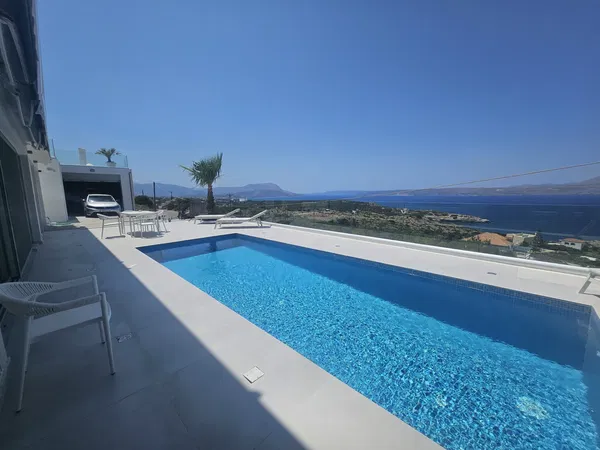 Four-Bedroom Sea View Villa for Rent in Kokkino Chorio, Apokoronas — photo 5