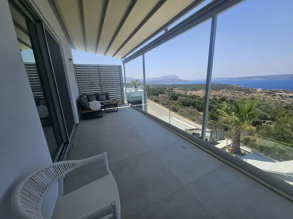 Sea-View Two-Bedroom Apartment for Rent in Kokkino Chorio, Apokoronas — photo 3