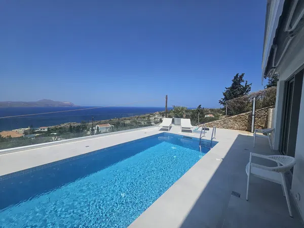 Two-Bedroom Modern Apartment for Rent in Kokkino Chorio, Apokoronas — photo 4