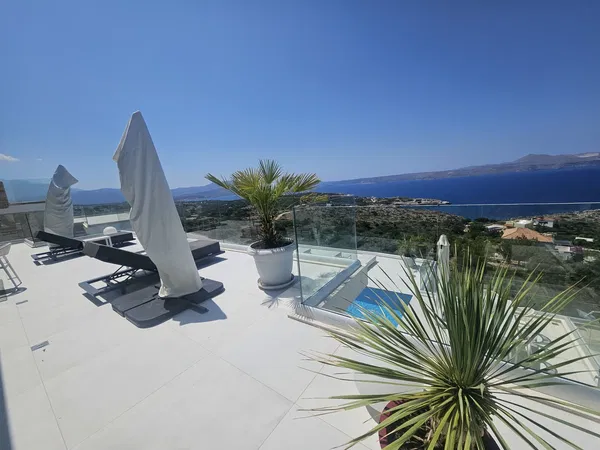 Modern Two-Bedroom Apartment for Rent in Kokkino Chorio, Apokoronas — photo 5